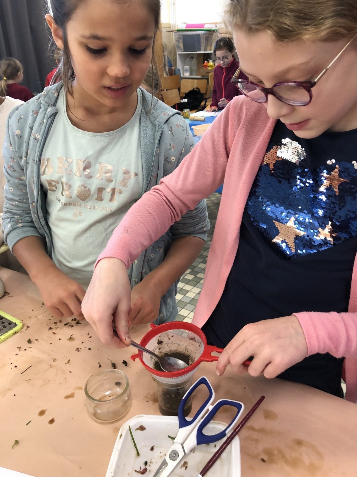 Coup d'envoi des ateliers sciences ! - Groupe scolaire Jean Moulin